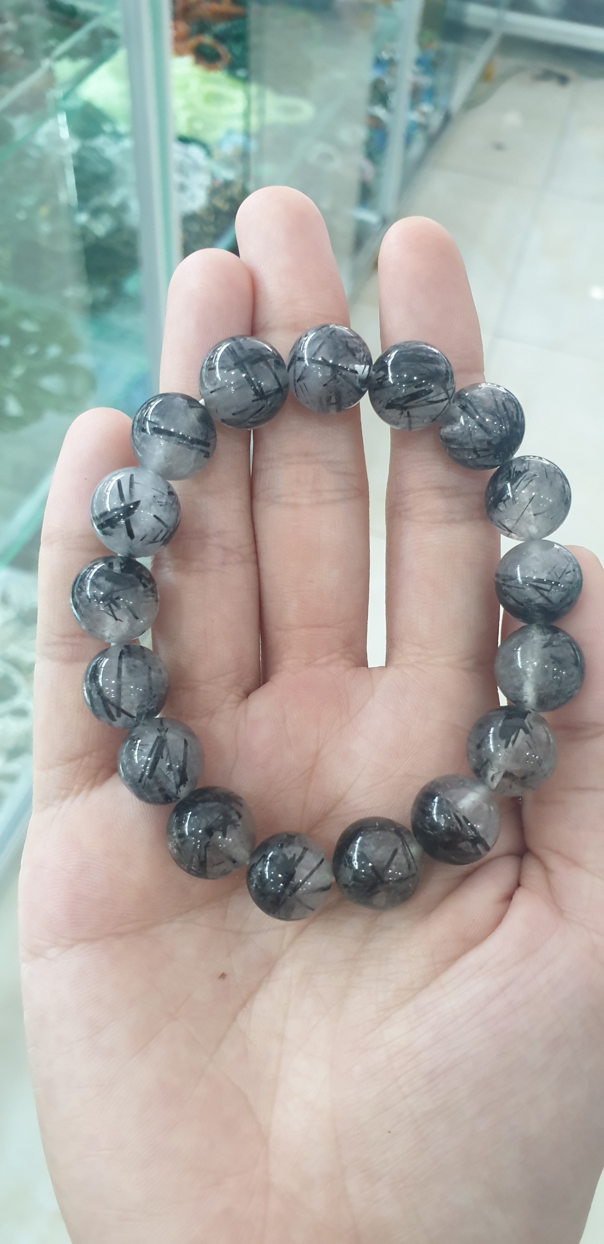 Vòng tay thạch anh tóc đen