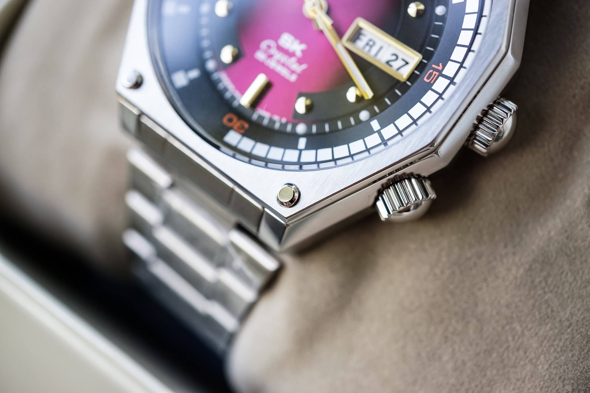Đồng Hồ Nam Sk Mặt Lửa Automatic Japan + Thẻ Bảo Hành