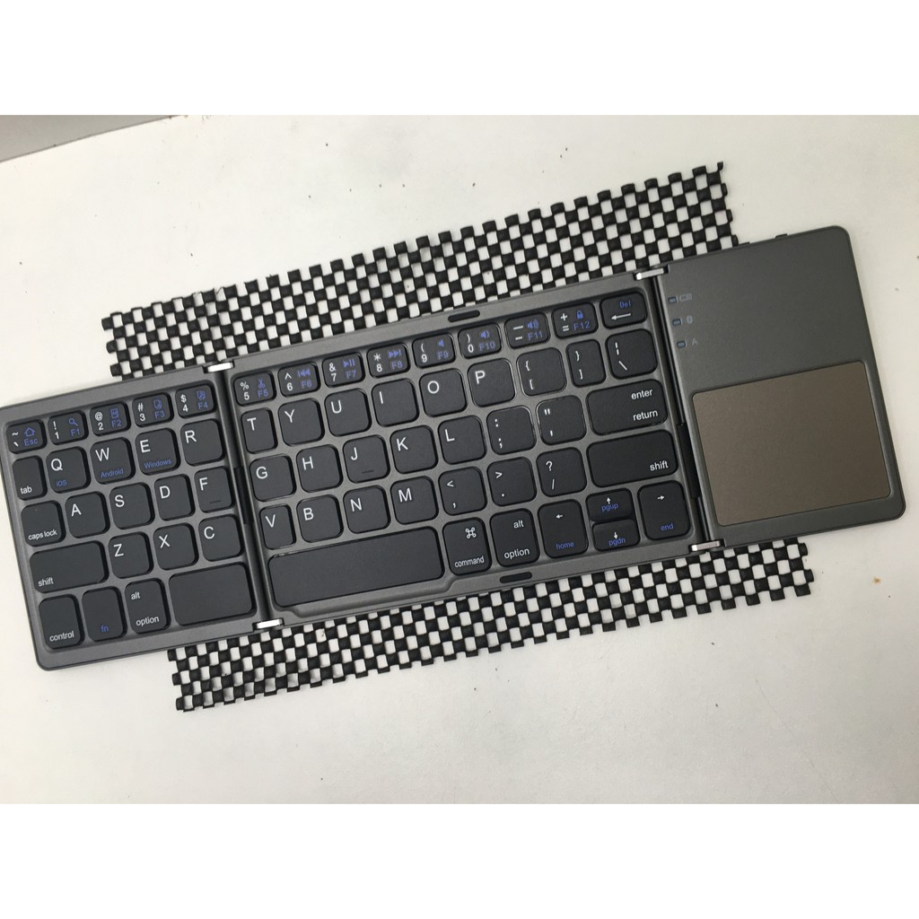 FOLDABLE ULTRA-SLIM PORTABLE WIRELESS BLUETOOTH KEYBOARD B033 QWERTY WITH TOUCHPAD