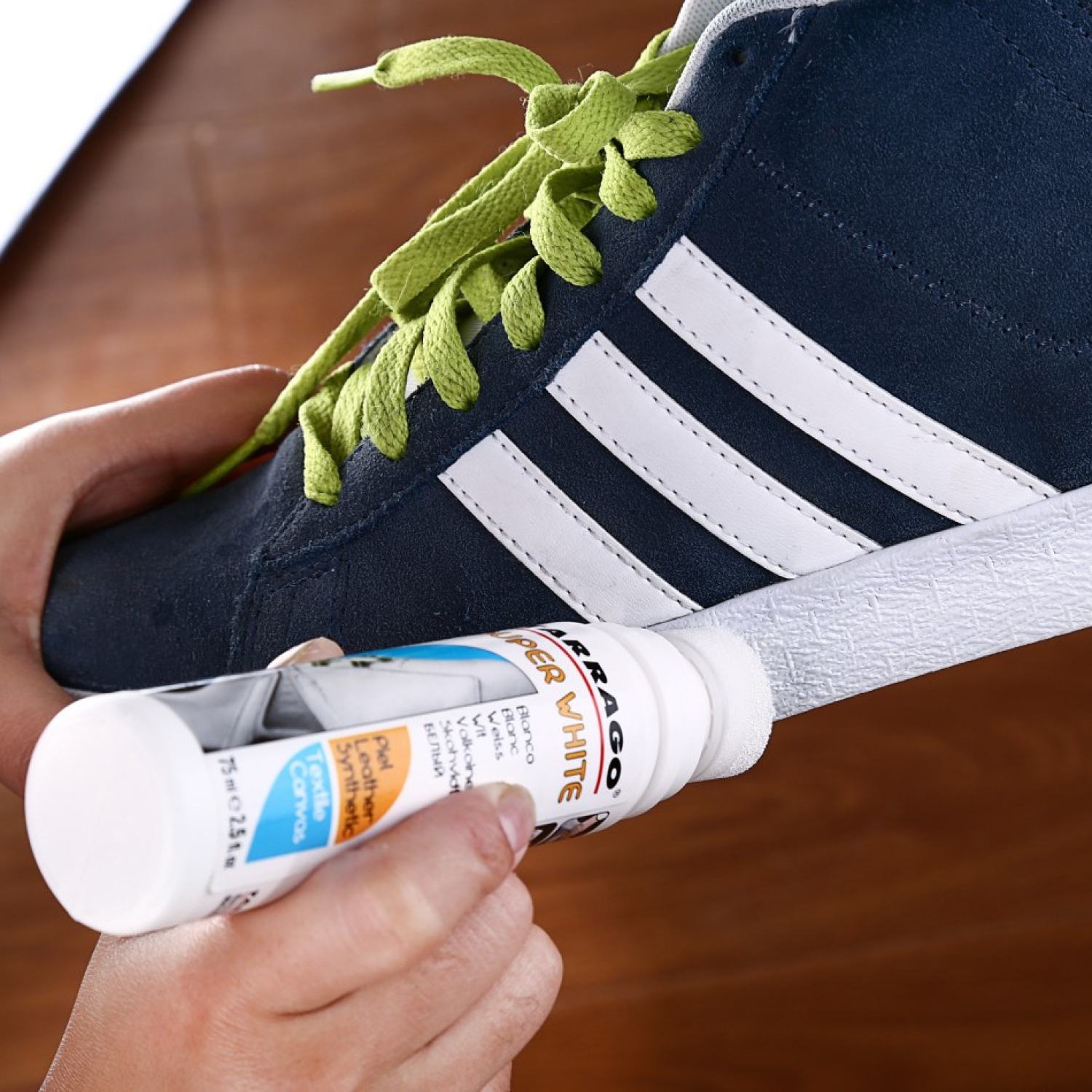 Xi Nước Đánh Giày Trắng, Xi Trắng Đánh Giày Sneaker Và Đồ Da