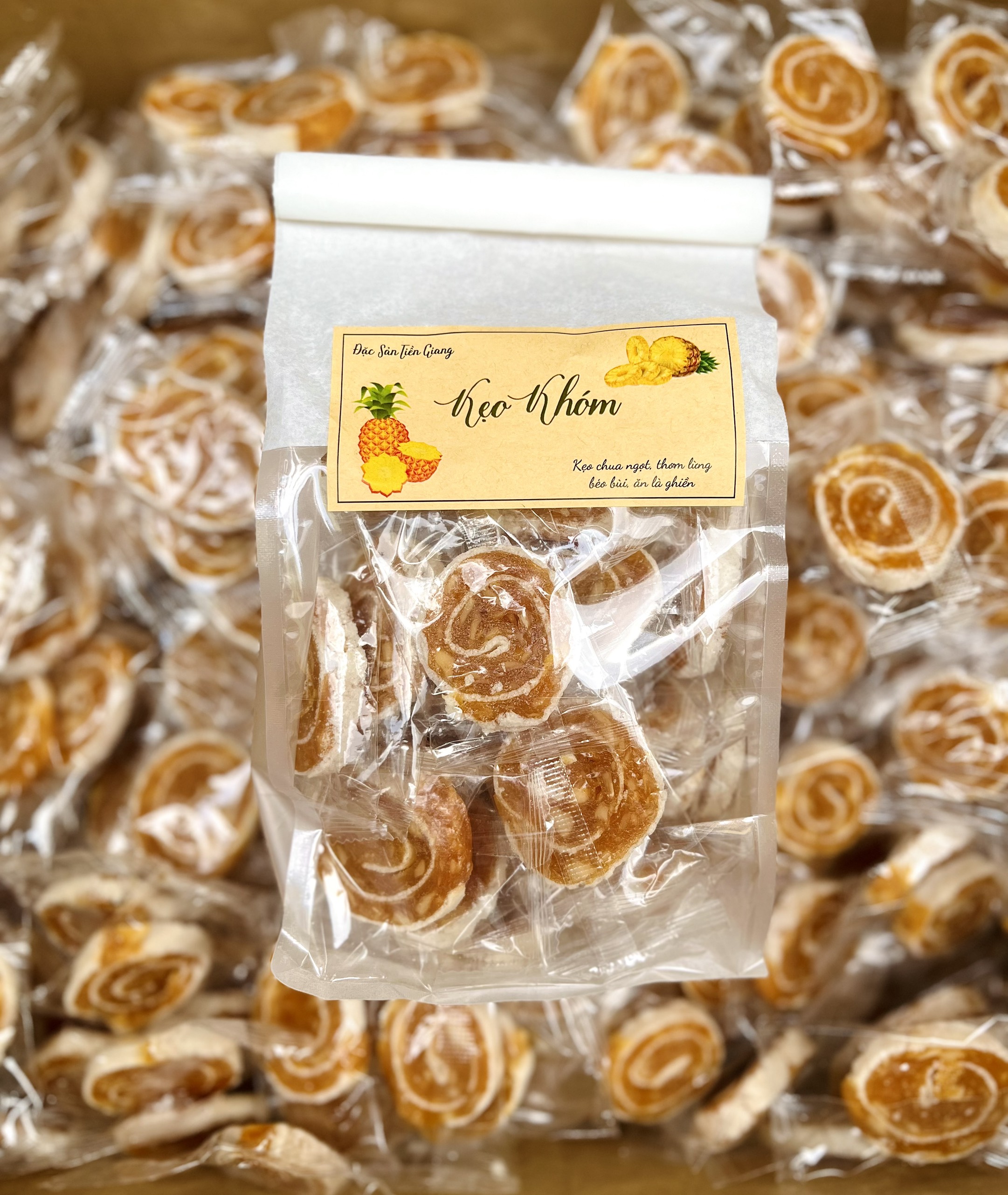 Túi 500g kẹo khóm dừa non cuộn bánh phồng