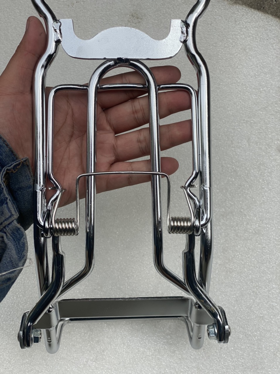 BAGA GIỮA XE CUB 125 NHẬP KHẨU