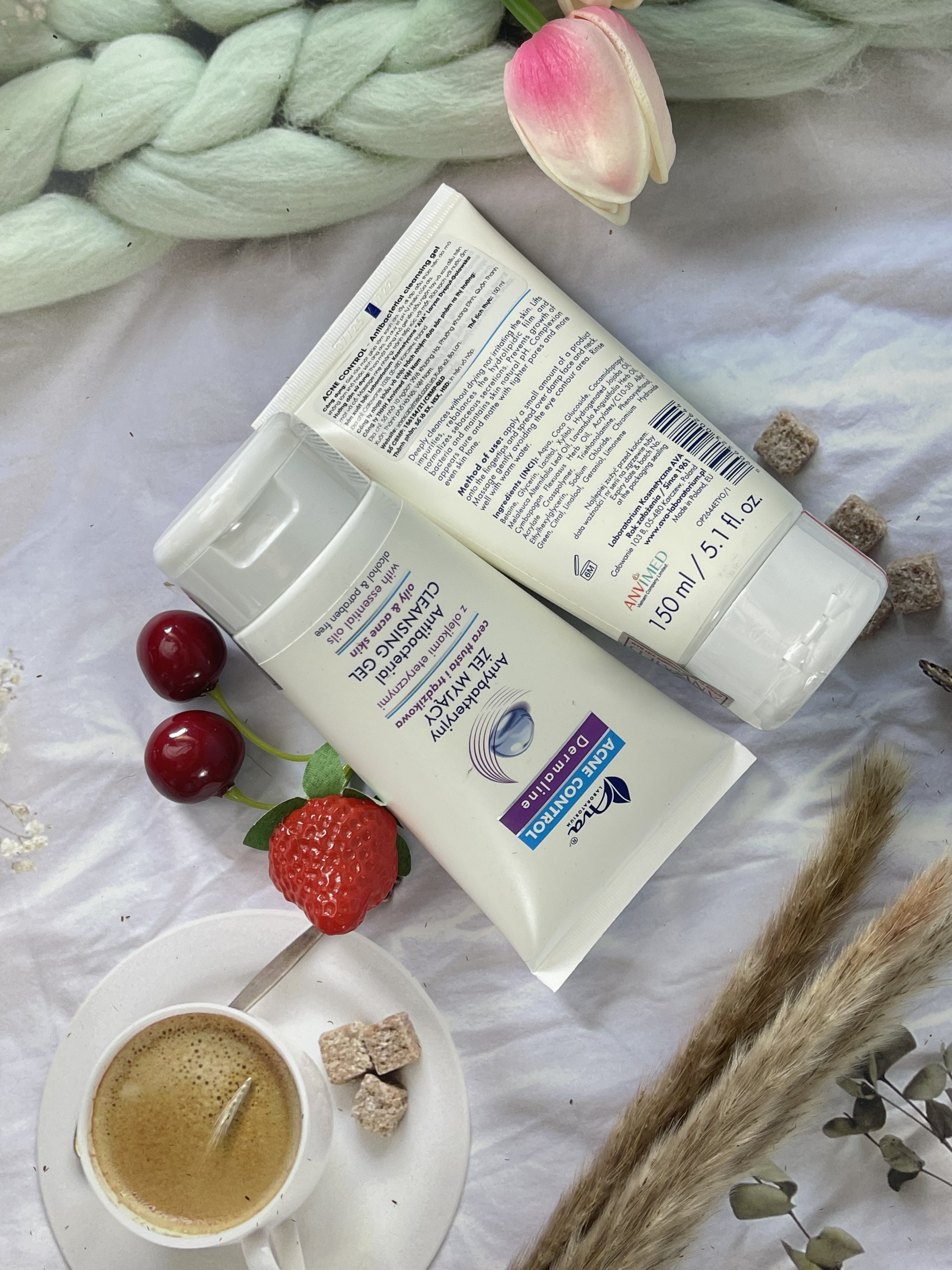 Sữa Rửa Mặt Ngăn Ngừa Mụn Ava Ba Lan 150ml