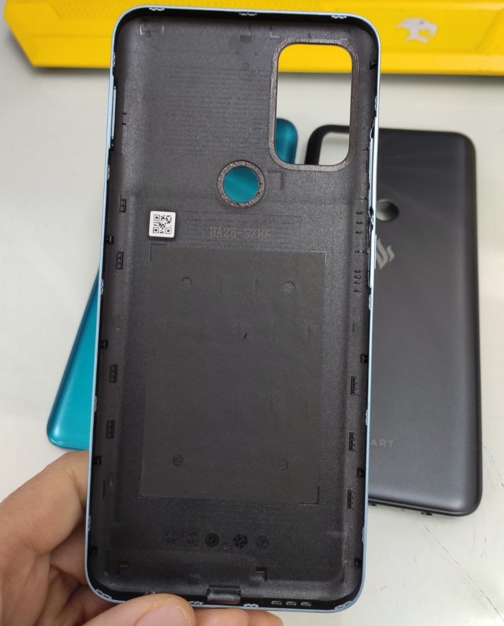 Nắp lưng Vsmart Star 5