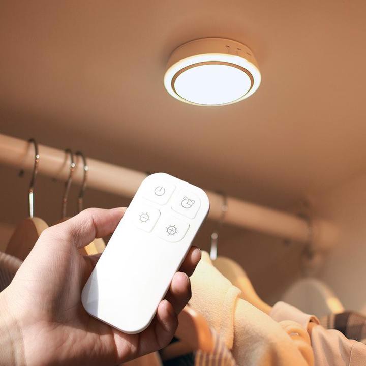 Đèn led hình tròn dán tường xài pin
