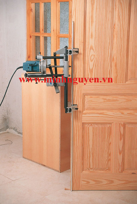 Máy đục lỗ ổ khóa FC116U