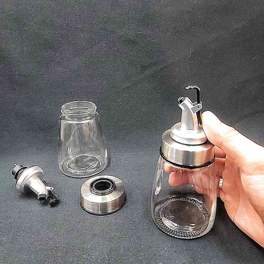 Spice Bottle 180ml – Flat Bottom – AntiFall - Smart Valve – prevent leaking – 1 bottle