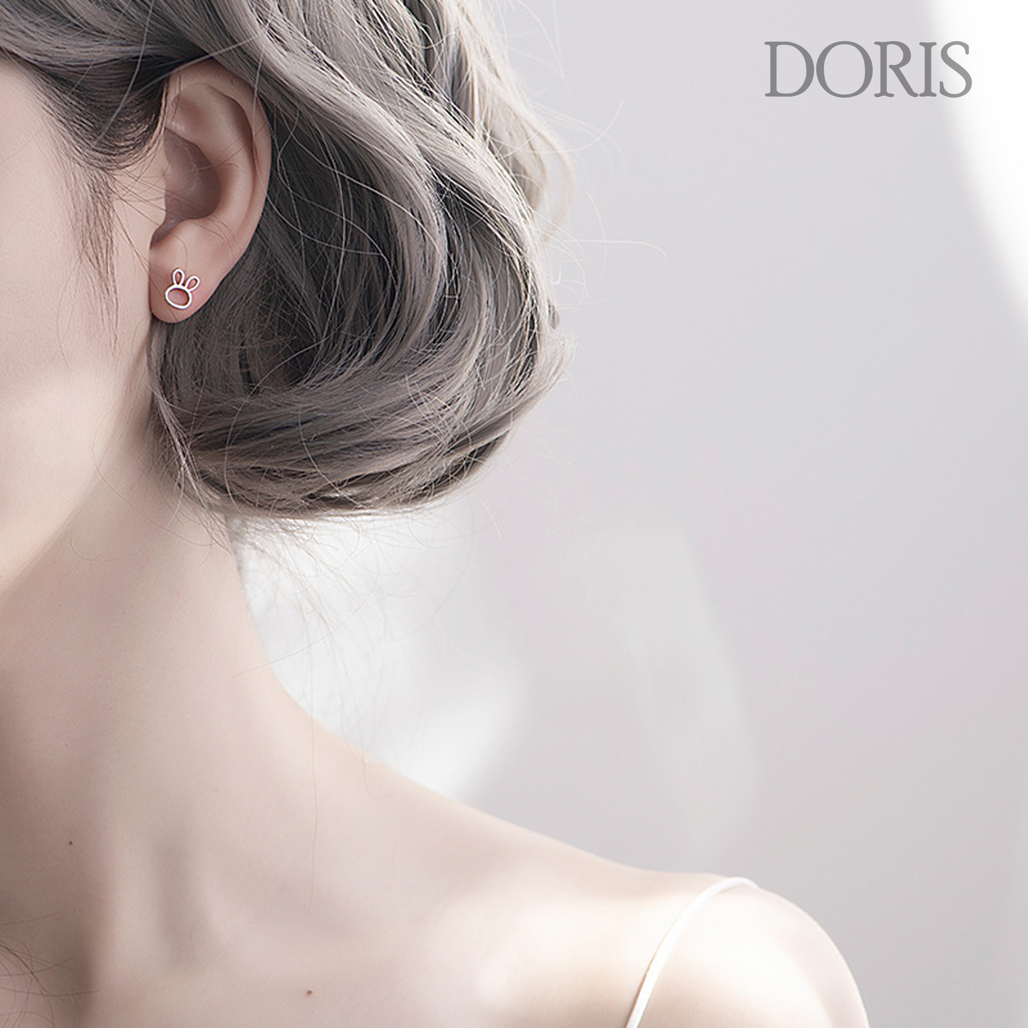 Bông tai bạc nhỏ Hình Con Thỏ - DORIS HOUSE