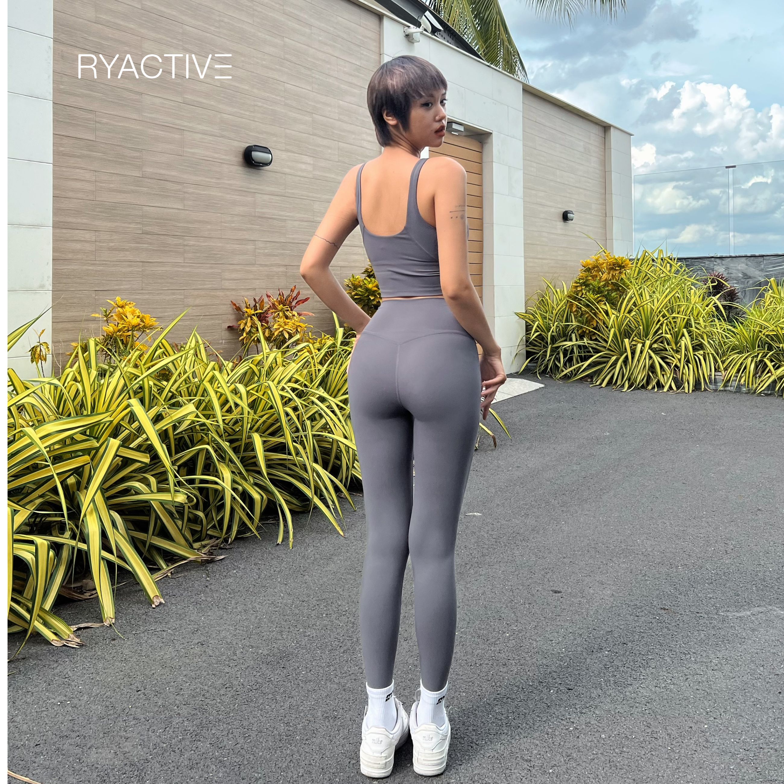 Quần legging thể thao dáng dài RYACTIVE - RYA Legging Charcoal grey