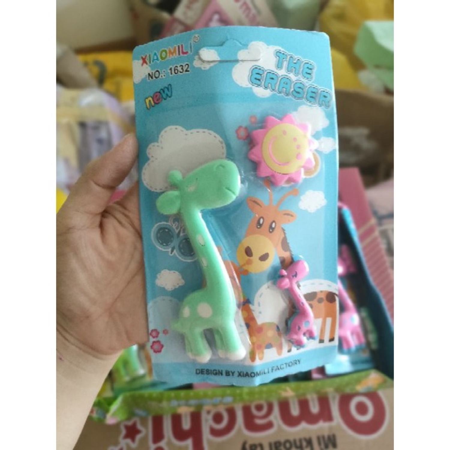 Set gôm vỉ Hươu mẹ và hươu con