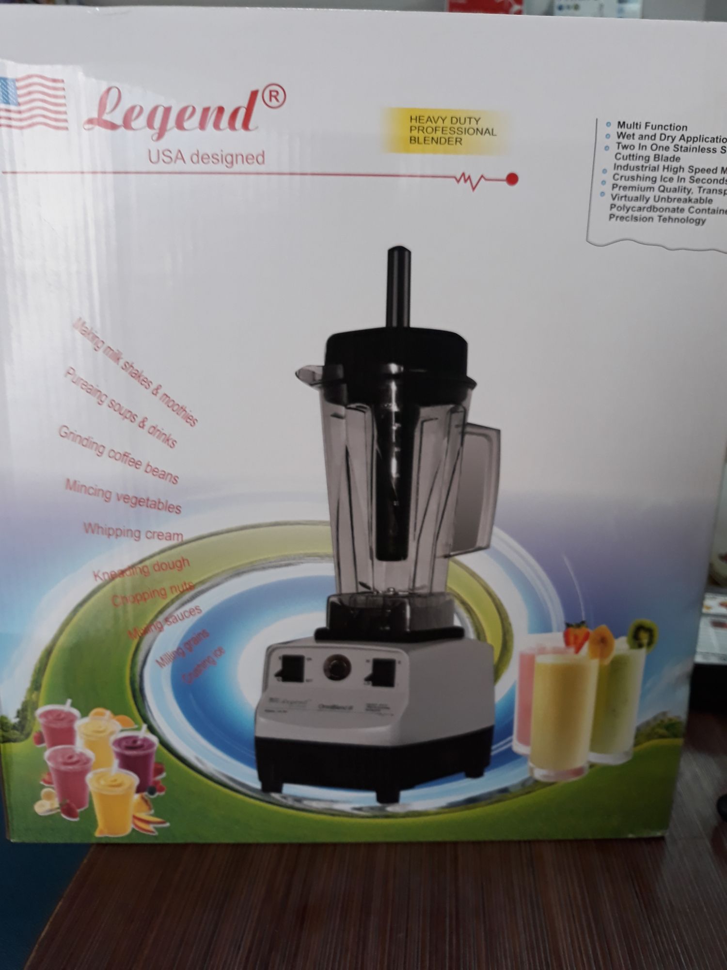 Máy xay sinh tố công nghiệp legend LB567