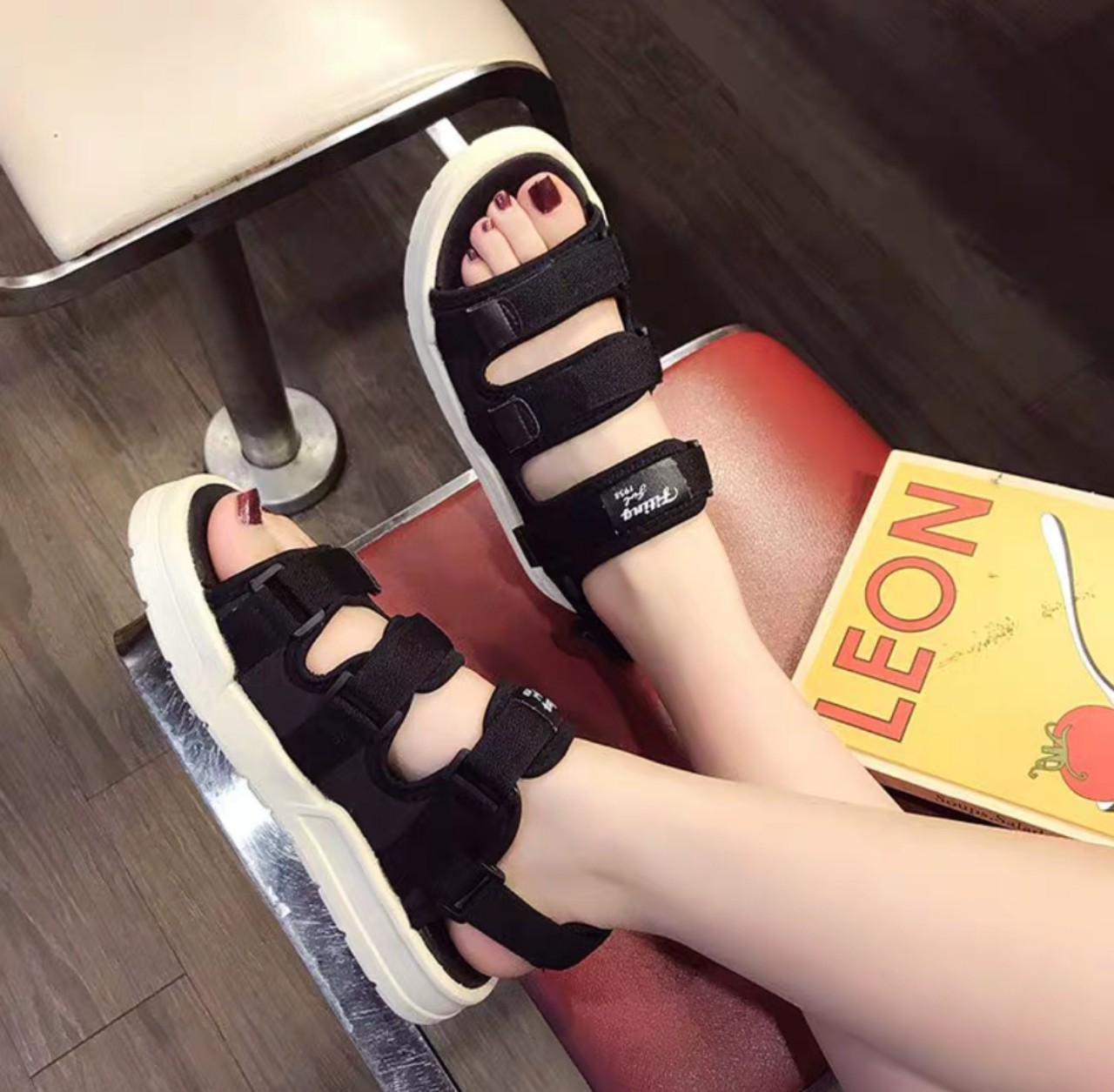 Dép quai hậu , sandal nữ quai hậu học sinh êm chân dễ đi quai dán kiểu dáng hàn quốc hàng cao cấp Form rộng