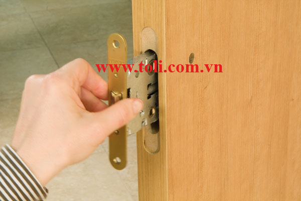 Máy đục lỗ ổ khóa FC116U