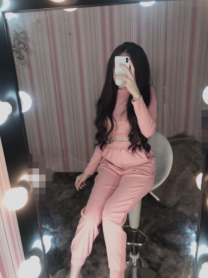 Set bộ áo croptop tay dài xinh quần bo ống tôn dáng xinh xinh