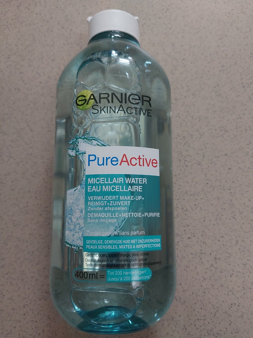 Nước tẩy trang Garnier Micellar 400ml của Nga