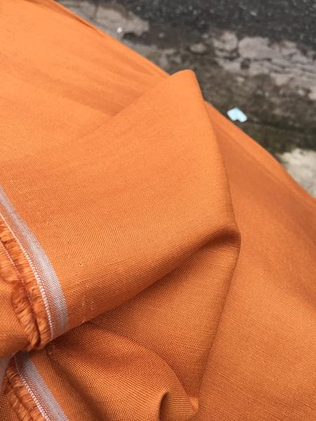 Vải linen ướt màu cam đất
