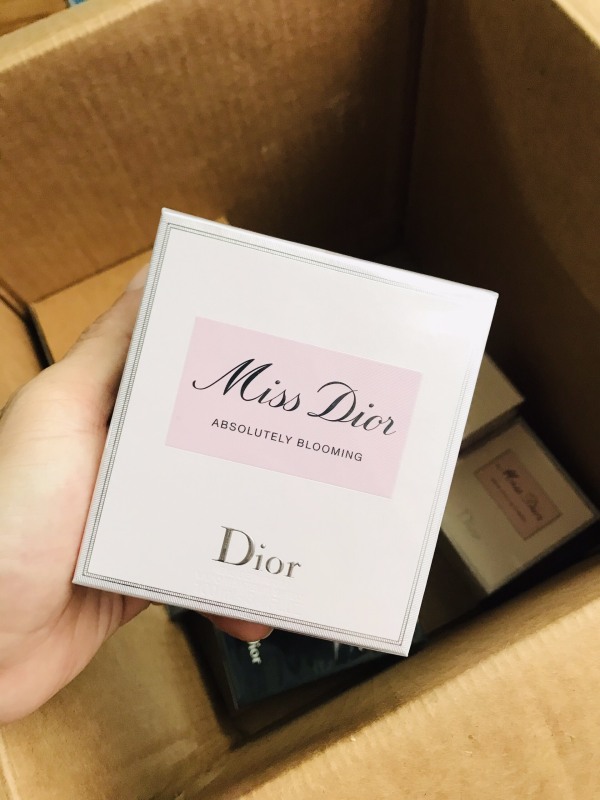 Nước hoa nữ  Miss Dior Absolutely Blooming EDP 100ml