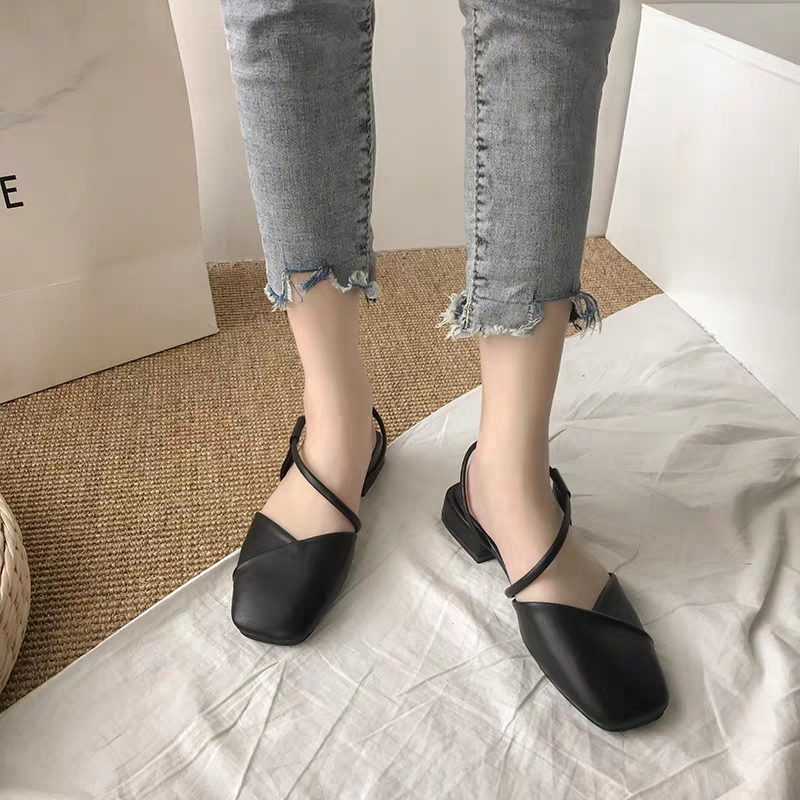 giày s75 sandal tiểu thư đen mũi đinh tán