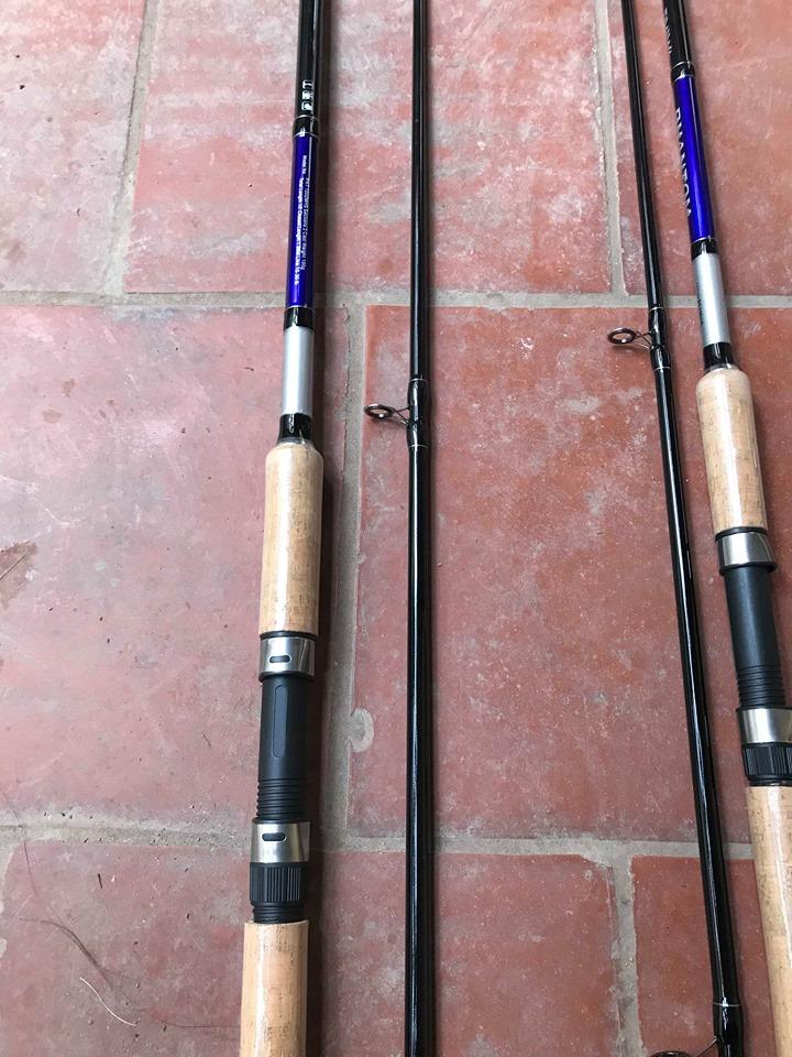 Cần Câu Cá 2 Khúc Daiwa Phantom Cán Gỗ