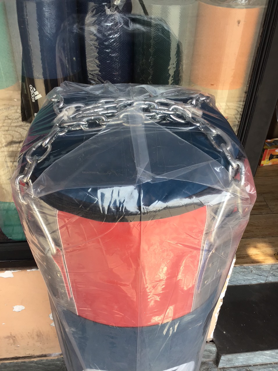 BAO ĐẤM BOXING 1M20 CÓ DÂY XÍCH( HÌNH TẠI SHOP)
