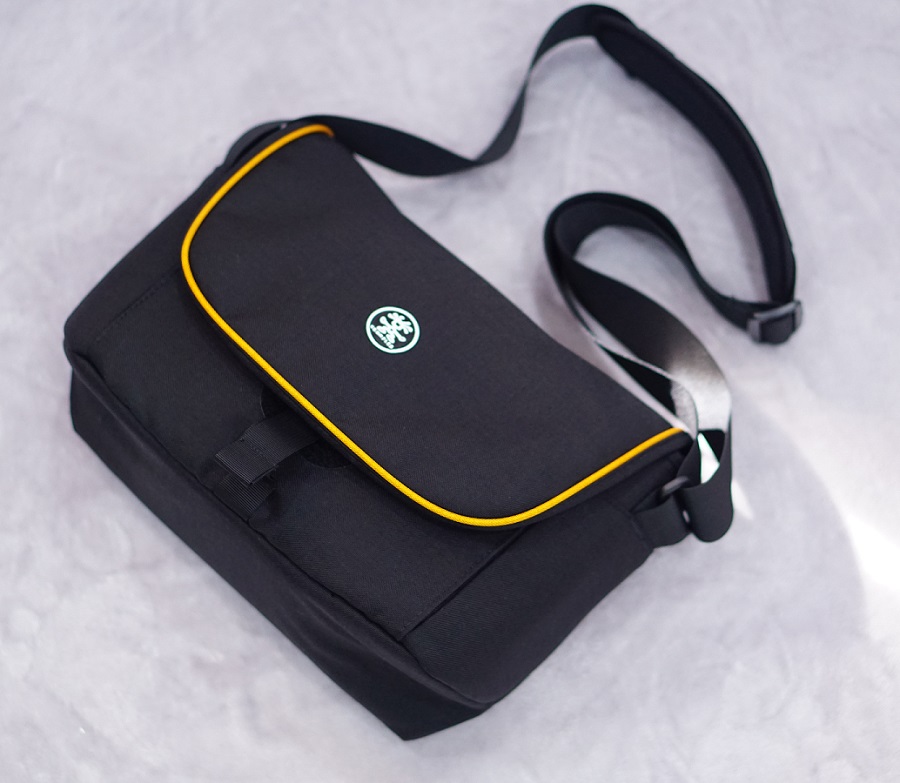 [HCM]Túi Máy ảnh Crumpler Cupcake 7500( có ngăn ipad)