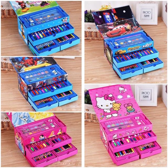 [HCM][ GIÁ RẺ ] -[ 3 TẦNG 54 CHI TIẾT ] - HỘP BÚT CHÌ MÀU 3 TẦNG IN HÌNH DỄ THƯƠNG CHO BÉ THOẢ SỨC SÁNG TẠO - SURI STORE (TPHCM)
