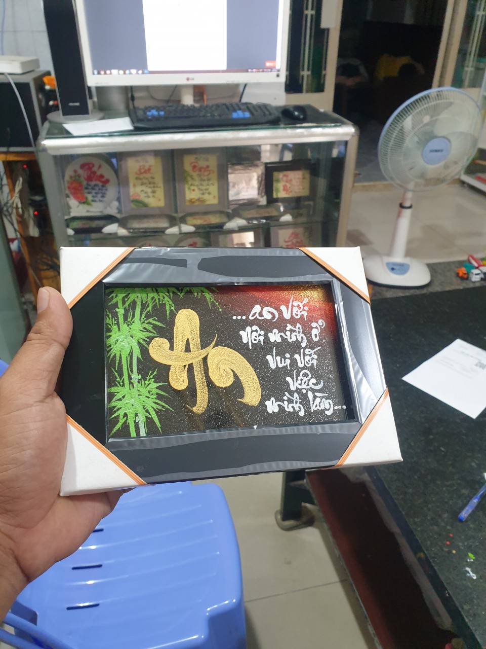 Tranh Thư pháp để bàn chữ An 1
