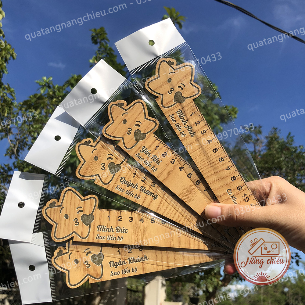 Thước gỗ khắc tên theo yêu cầu - Giáo viên làm quà tặng dành cho các học sinh - Mẫu thước ngôi sao tặng các bạn tiến bộ