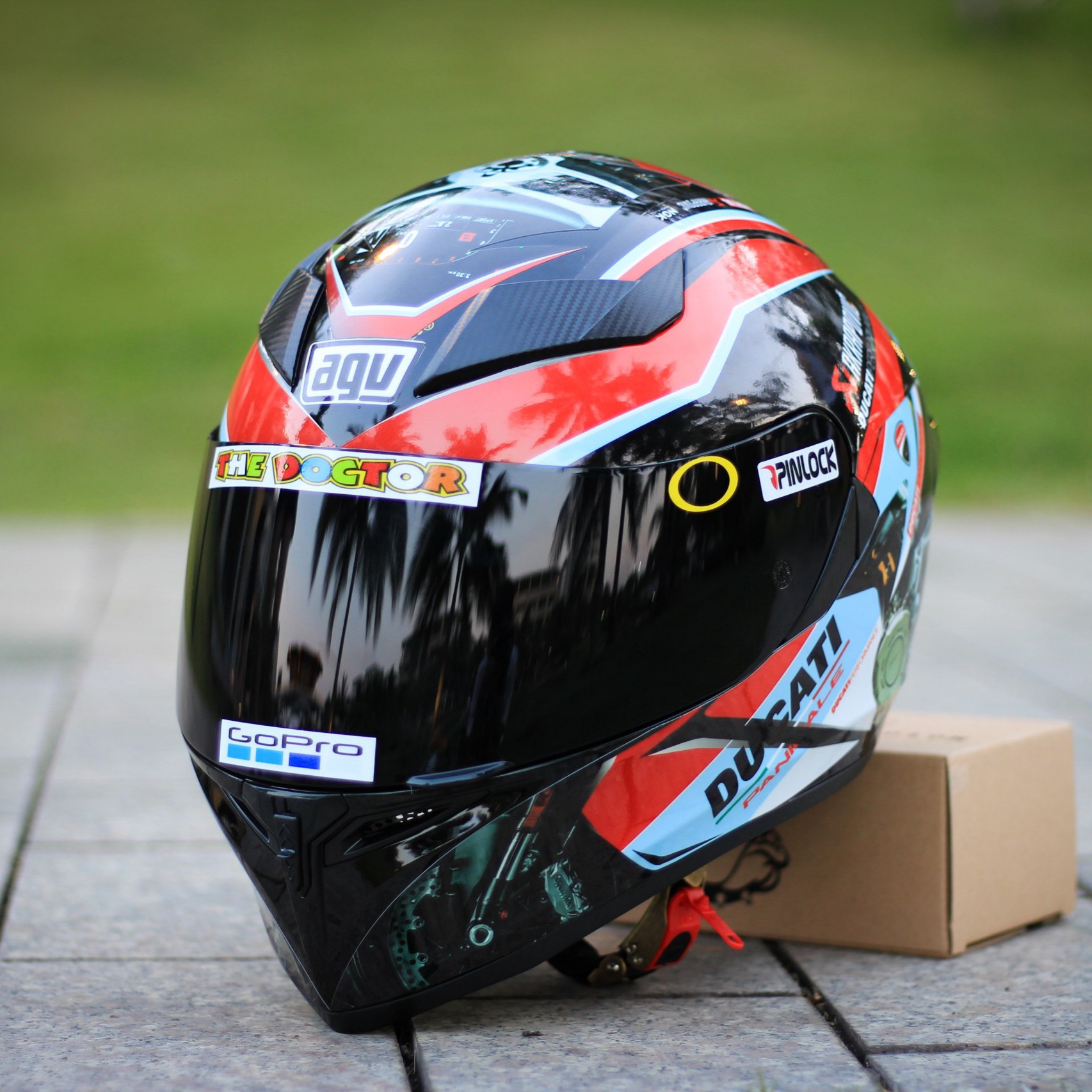 [HCM]Nón Fullface ROYAL M138B 1 Kính Lên Tem Ducati