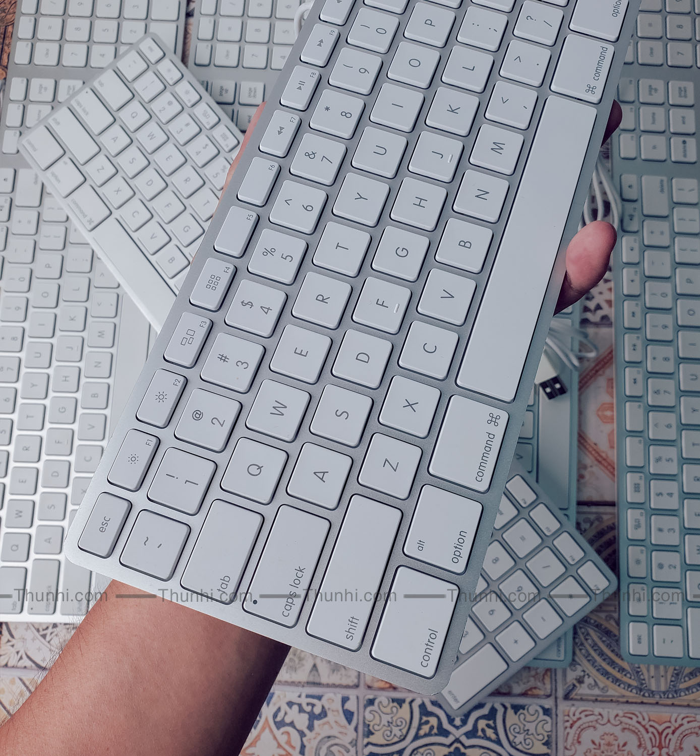 Bàn phím Apple, Apple Keyboard USB A1243, bàn phím iMac