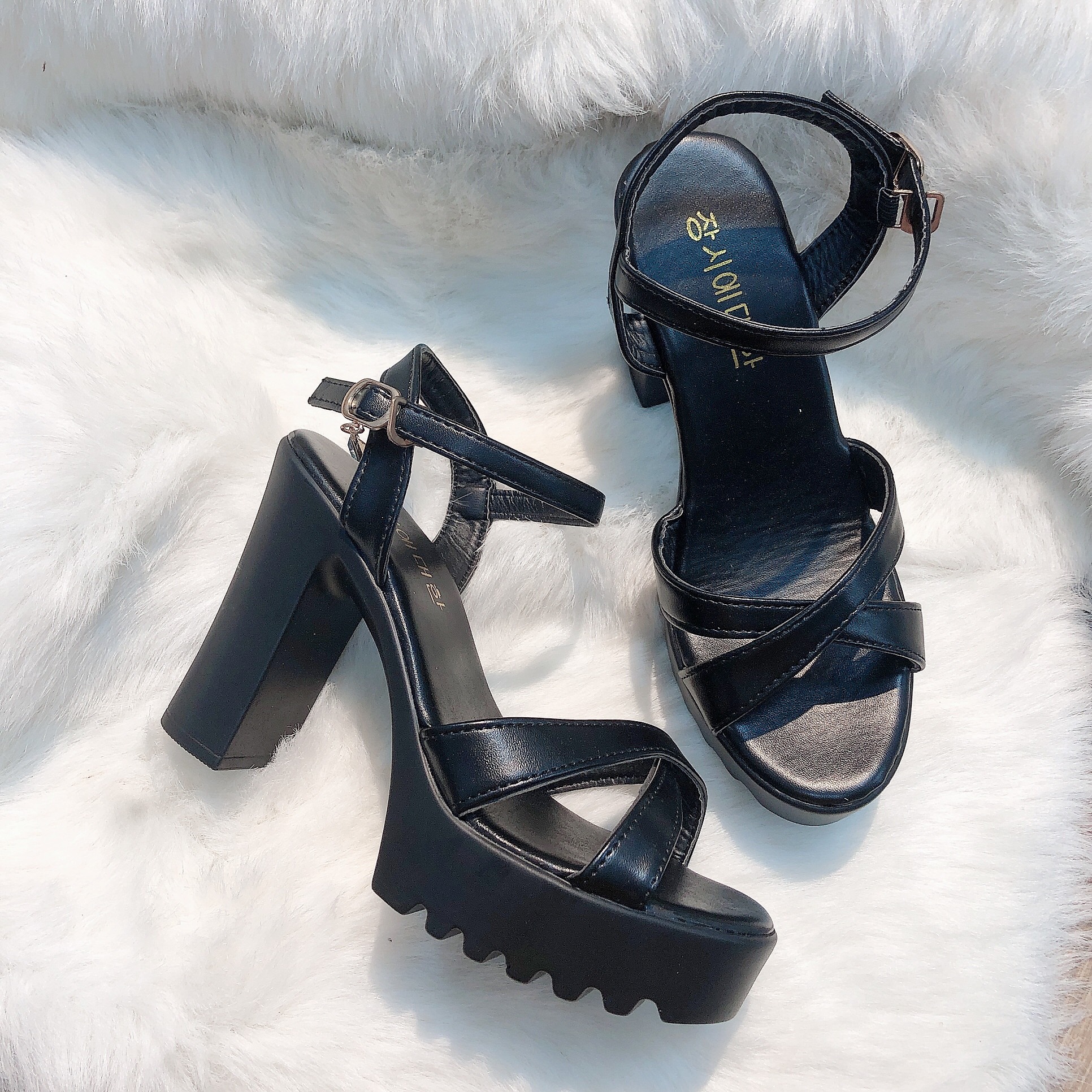 giày cao gót nữ/ sandal nữ độn đế cao 11 phân