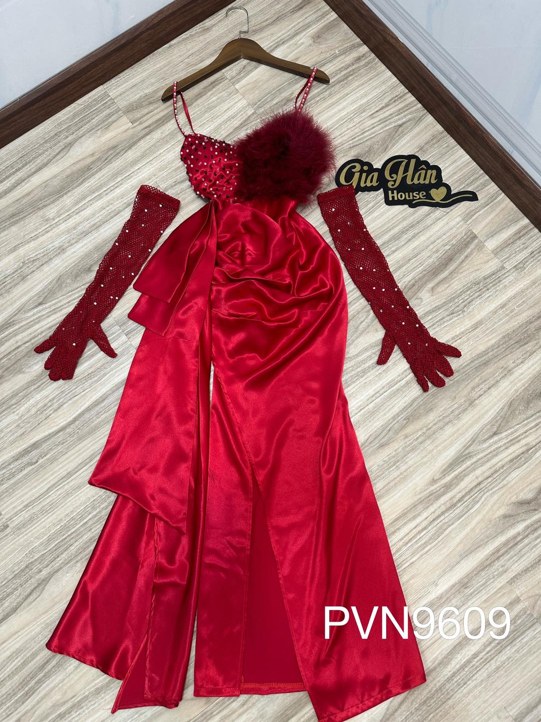Đầm ngọc phối lông quí phi
