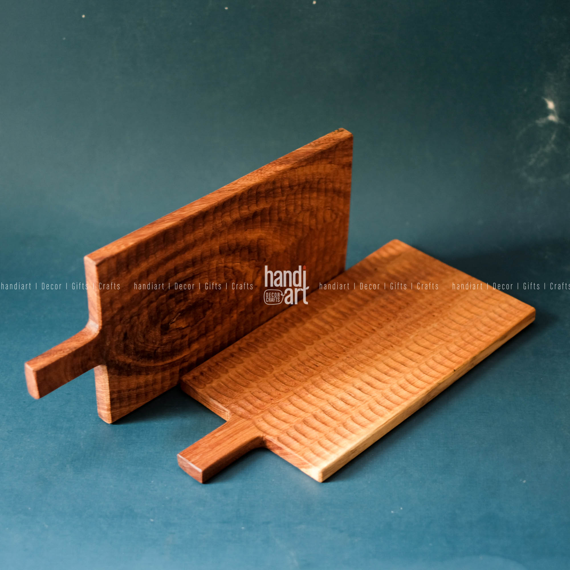 Thớt gỗ trang trí đồ ăn