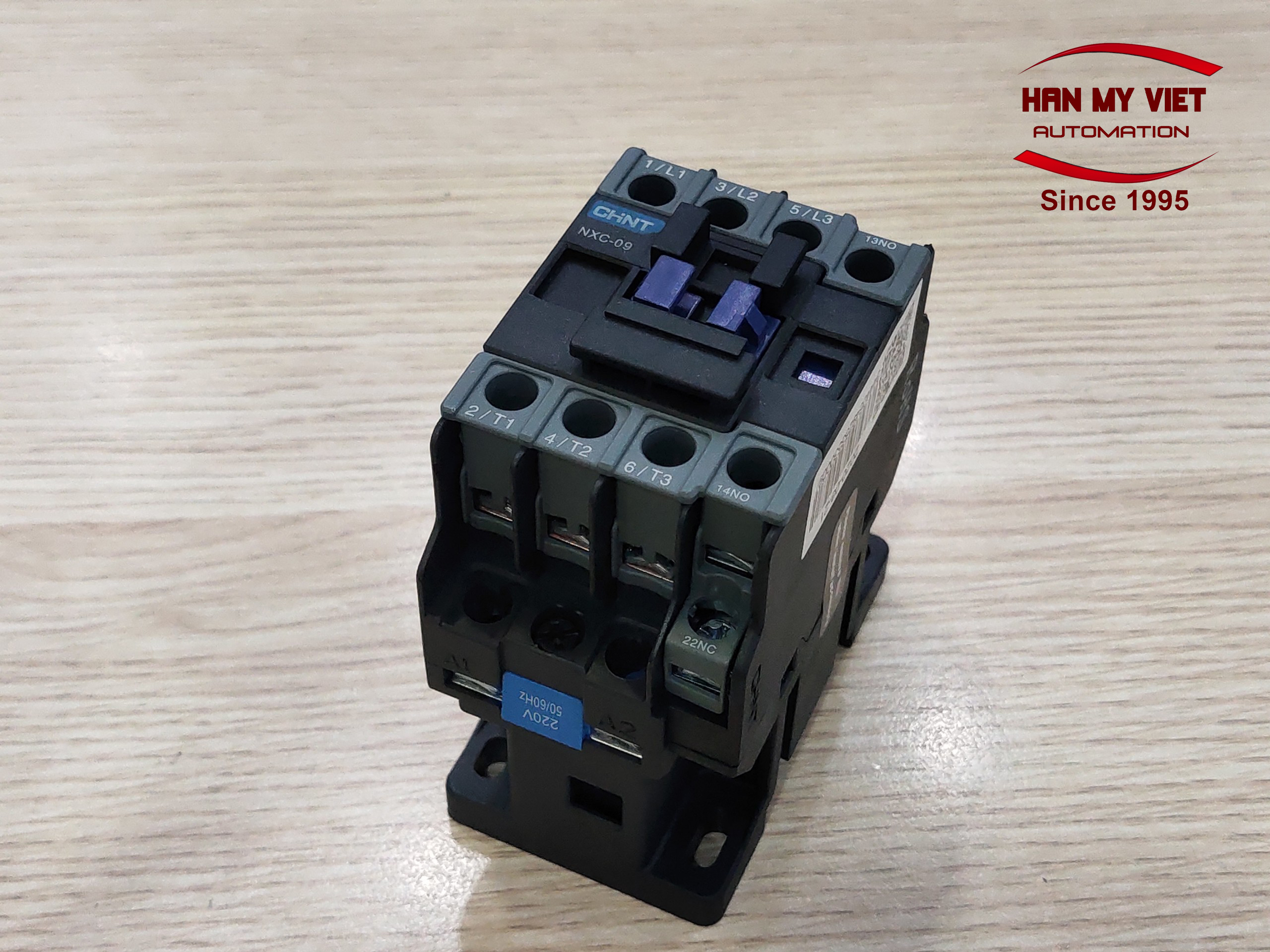 Contactor khởi động từ 9A NXC-9 Chint