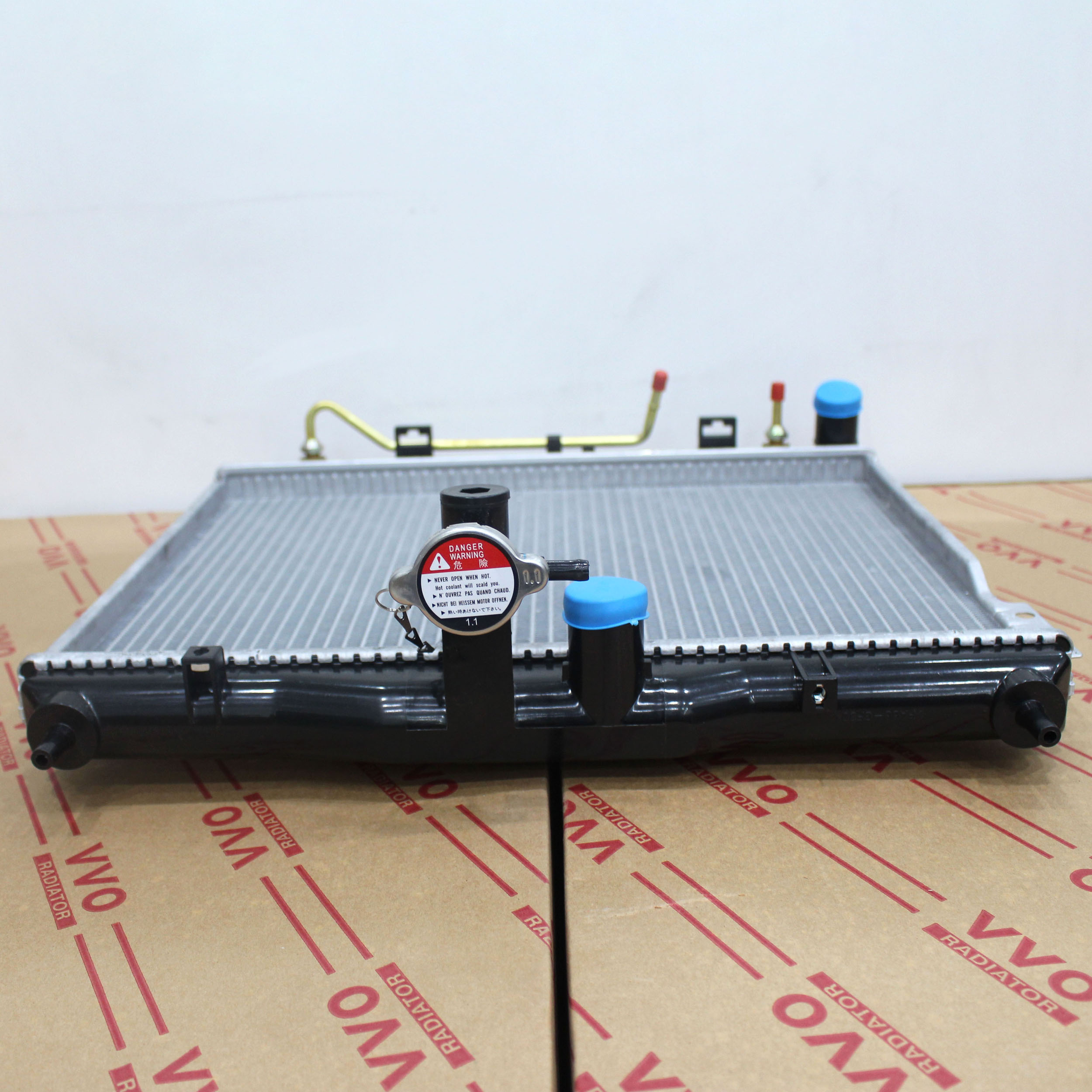 Két nước Huyndai Getz, số tự động