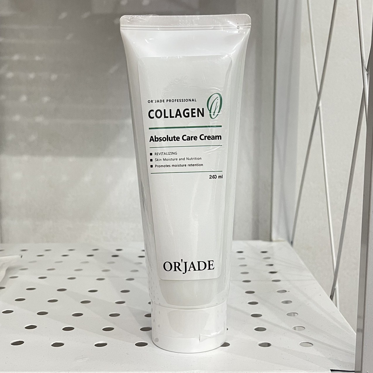 Kem bổ sung collagen sáng trắng, săn chắc da-collagen energizing cream or'jade 240ml