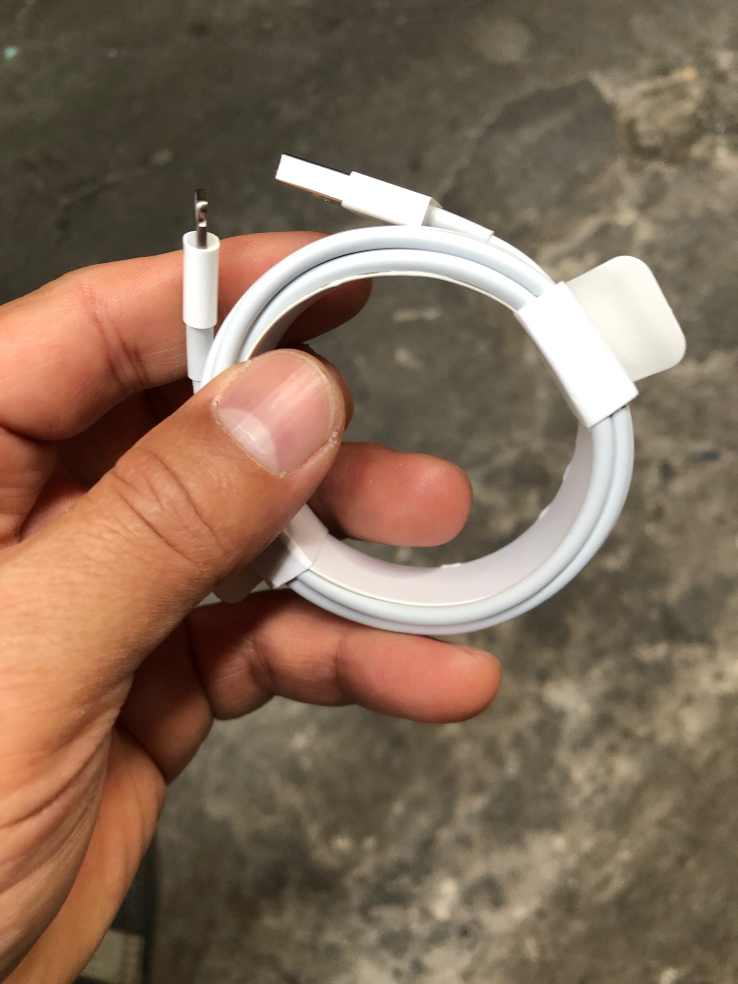 Cáp iPhone iPad zin bóc máy 2m