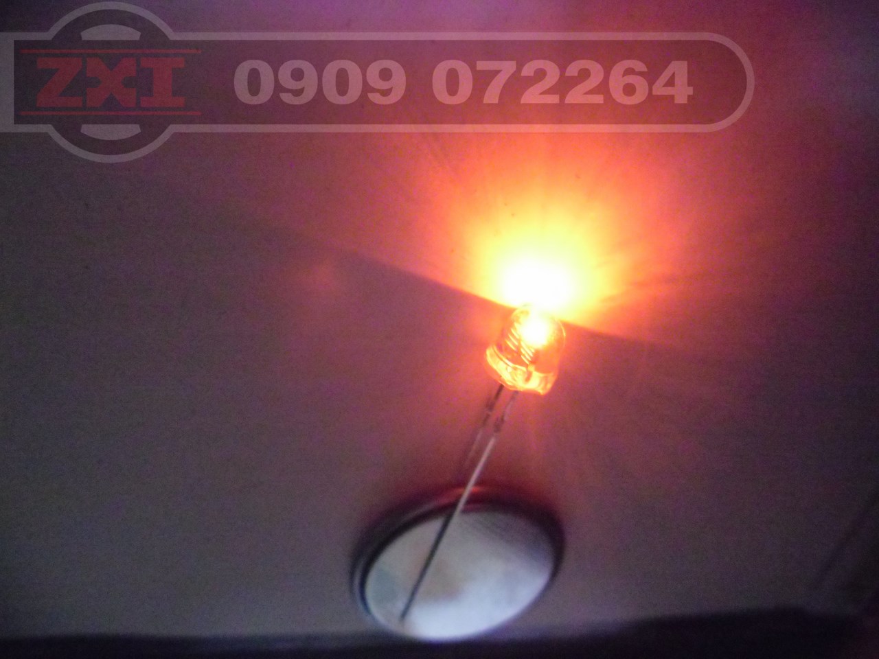 Led trong 3mm màu đỏ 50 bóng