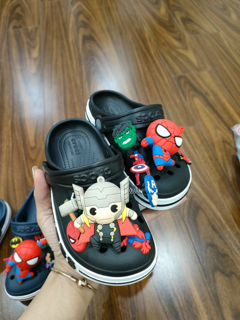 Dép sục crocs cho bé đủ size cho bé từ 21- 36