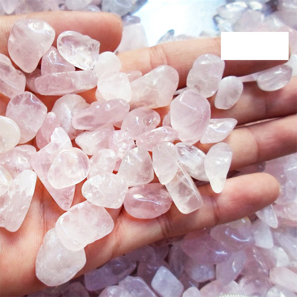 Đá Thạch Anh vụn Hồng tự nhiên 100% (1Kg)