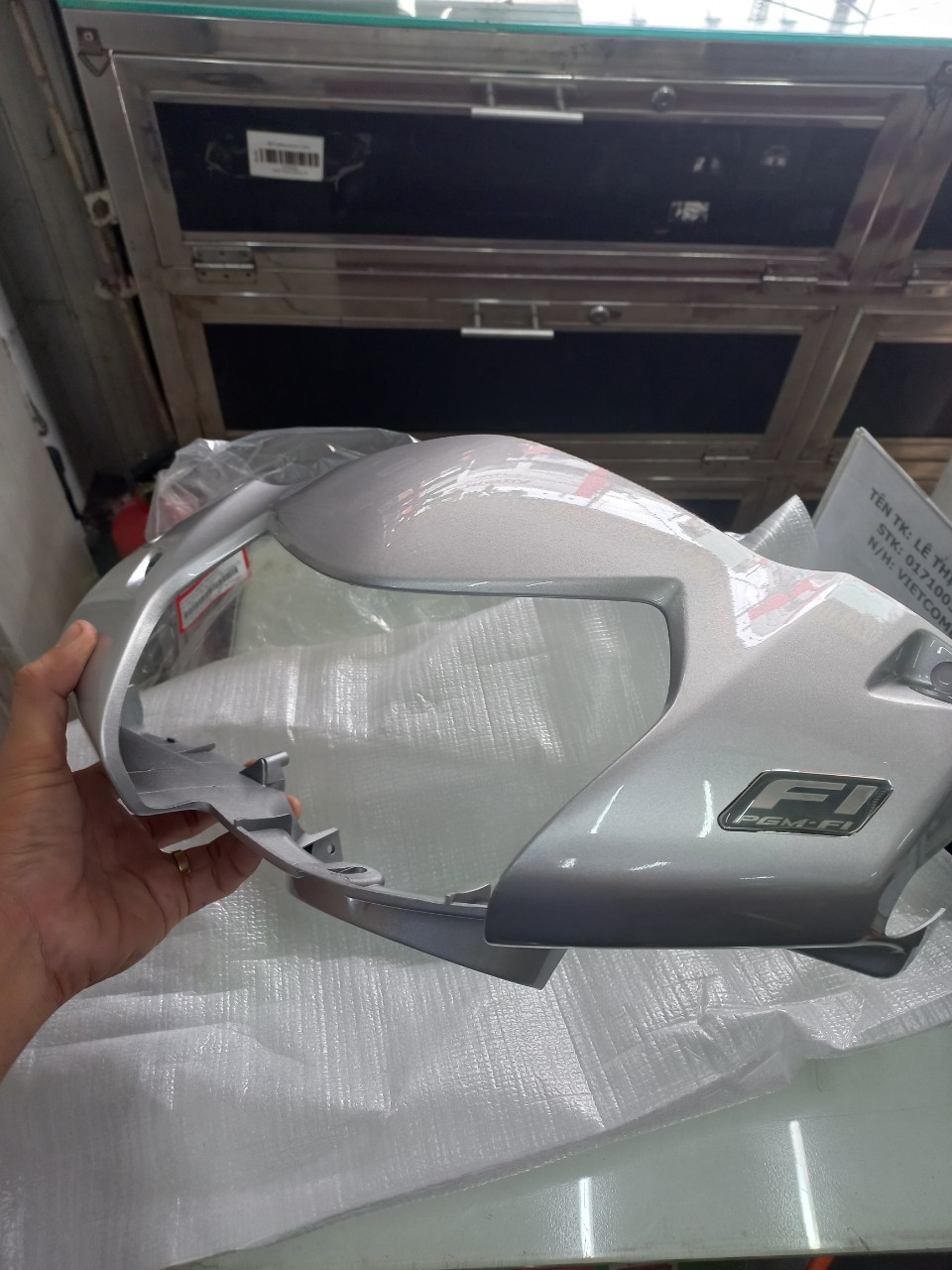 Bàn thờ lead , Scr 110 màu bac