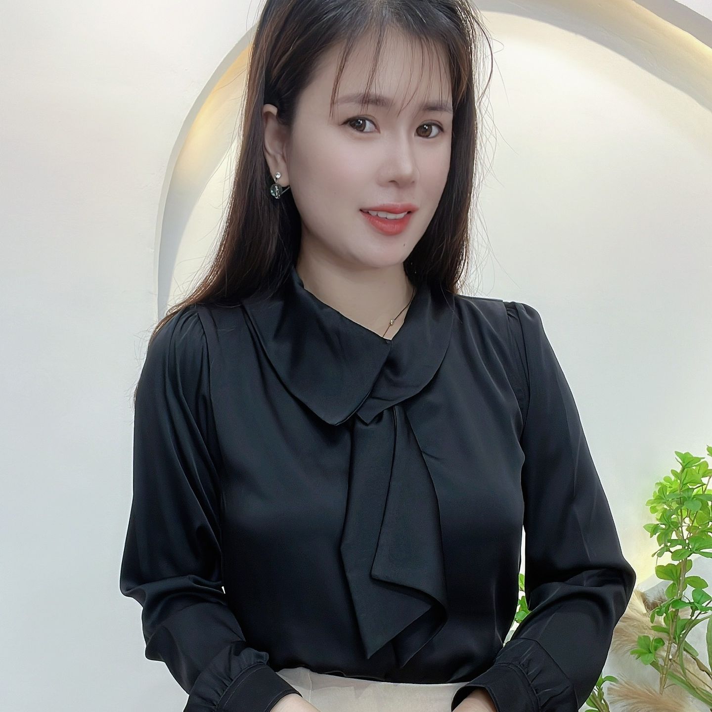 AM44 - [ẢNH VÀ VIDEO TỰ CHỤP] ÁO KIỂU TIỂU THƯ SANG TRỌNG