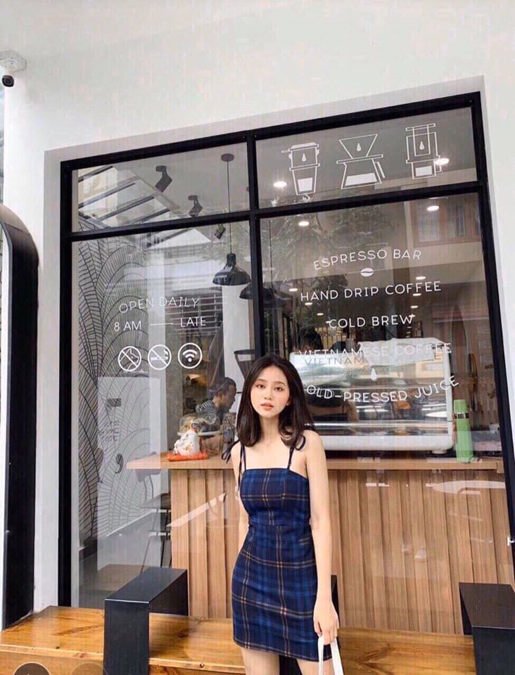 Đầm caro 2 dây - Hình thật