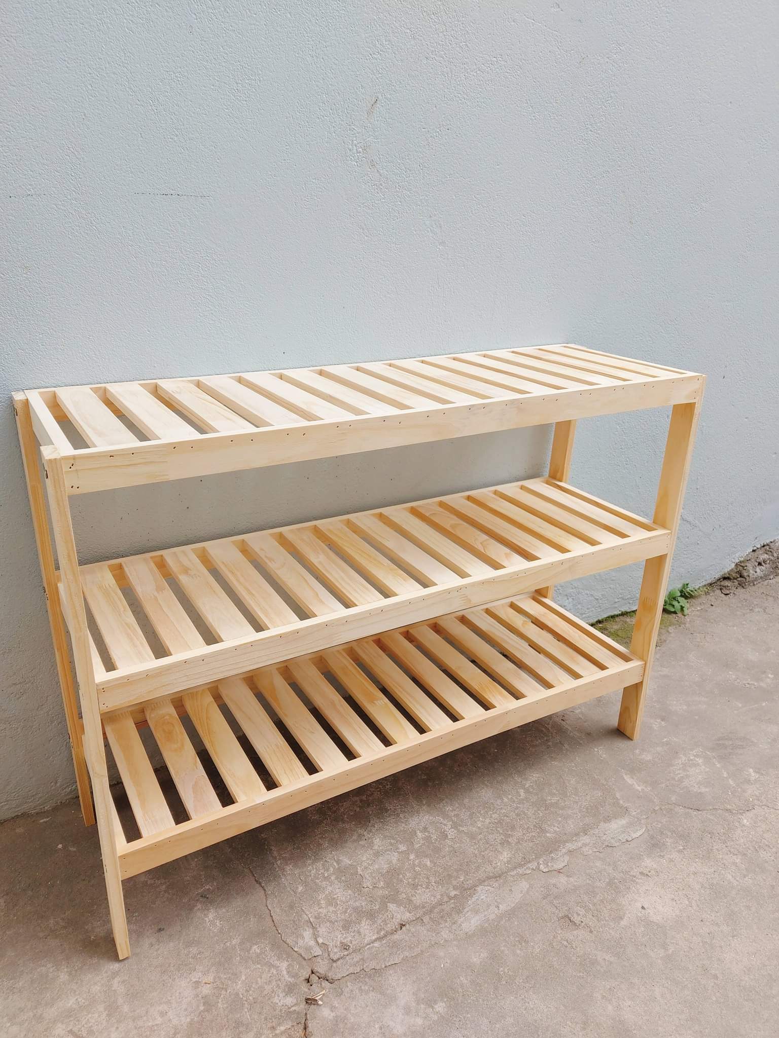 Kệ để đồ bằng gỗ 3 tầng 80cm