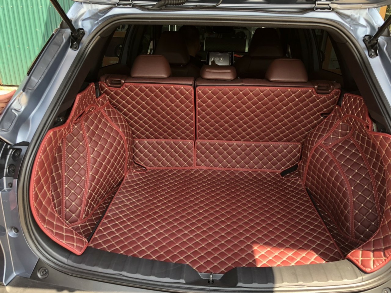 Lót cốp da 6D dành cho xe Toyota Corolla Cross 2020 full thành