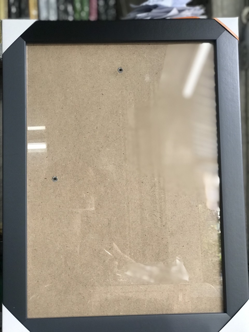 Khung hình có kiếng ,kí ch thước tấm hình  (25x35)