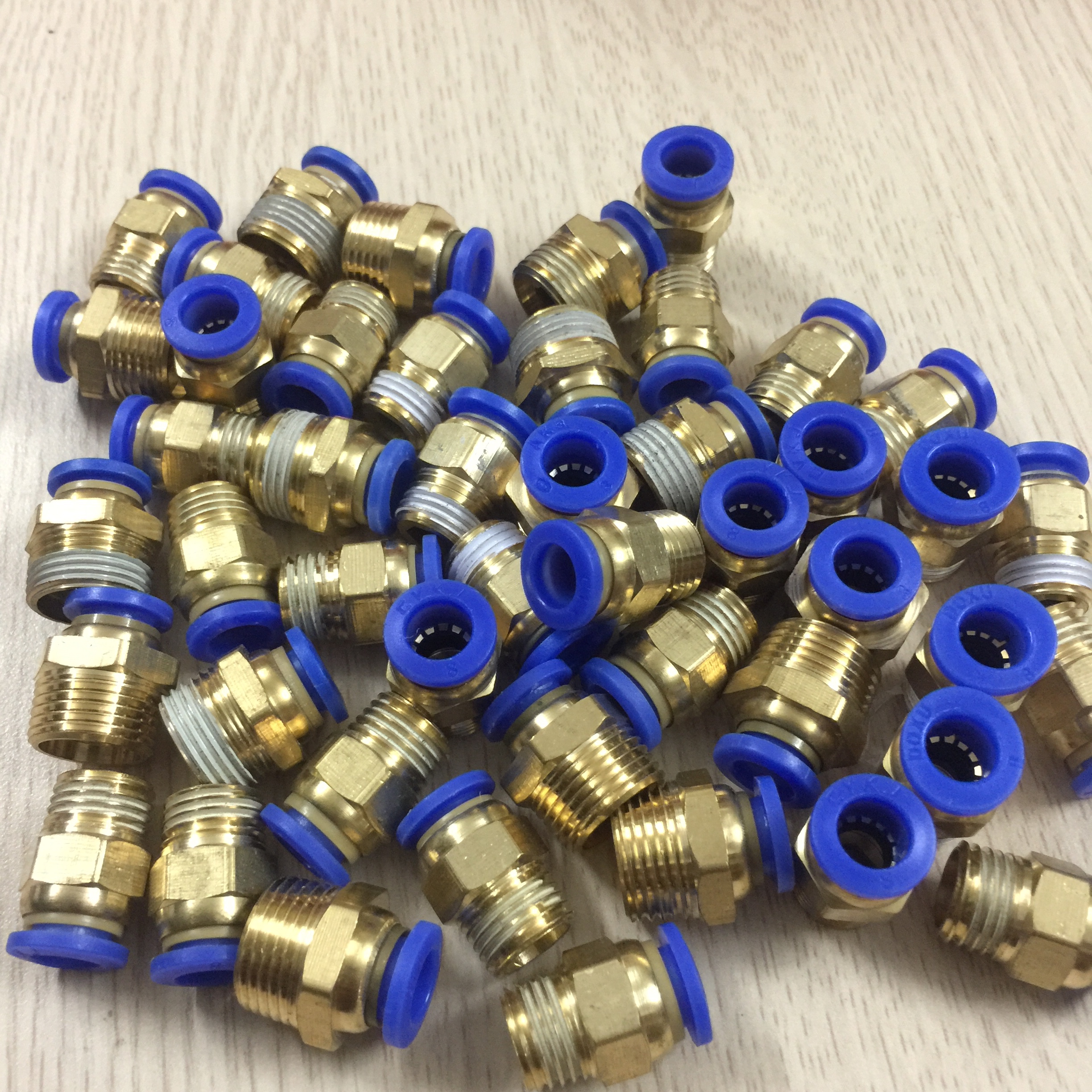 Ốc ren ngoài 21 ra ống 6,8,10,12mm
