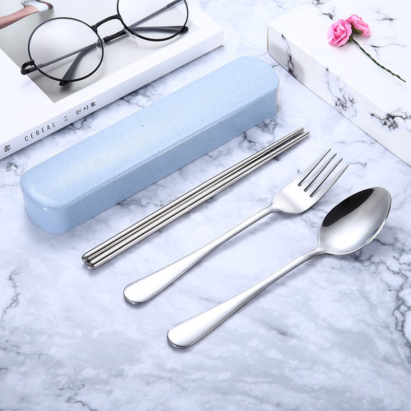 Bộ Đũa, Thìa, Dĩa Inox Cán Gỗ Hộp Đựng Lúa Mạch