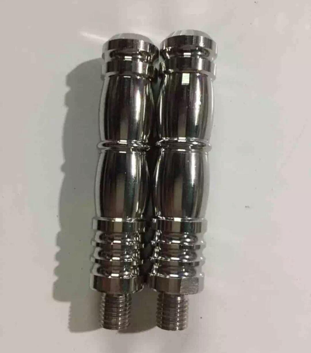 CẶP GÁC CHÂN SAU CHO XE 67 , 68 , 72