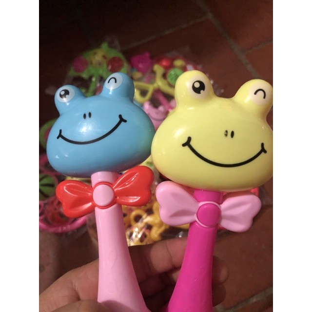 Lục lạc cho bé yêu